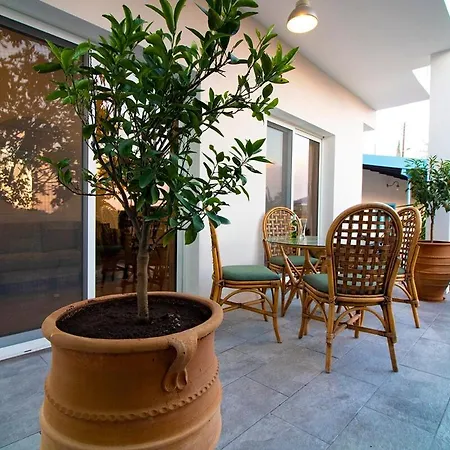 בית נופש The Orangerie Mountain *